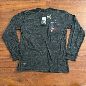 NWT HOWITZER PATRIOT YOUTH TRIPLE HUNT LONG SLEEVE SZ LARGE